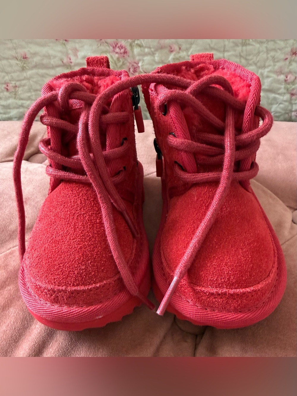 UGG Kids Neumel II Suede Boots Samba Red Toddler Size 6 - Picture 1 of 10